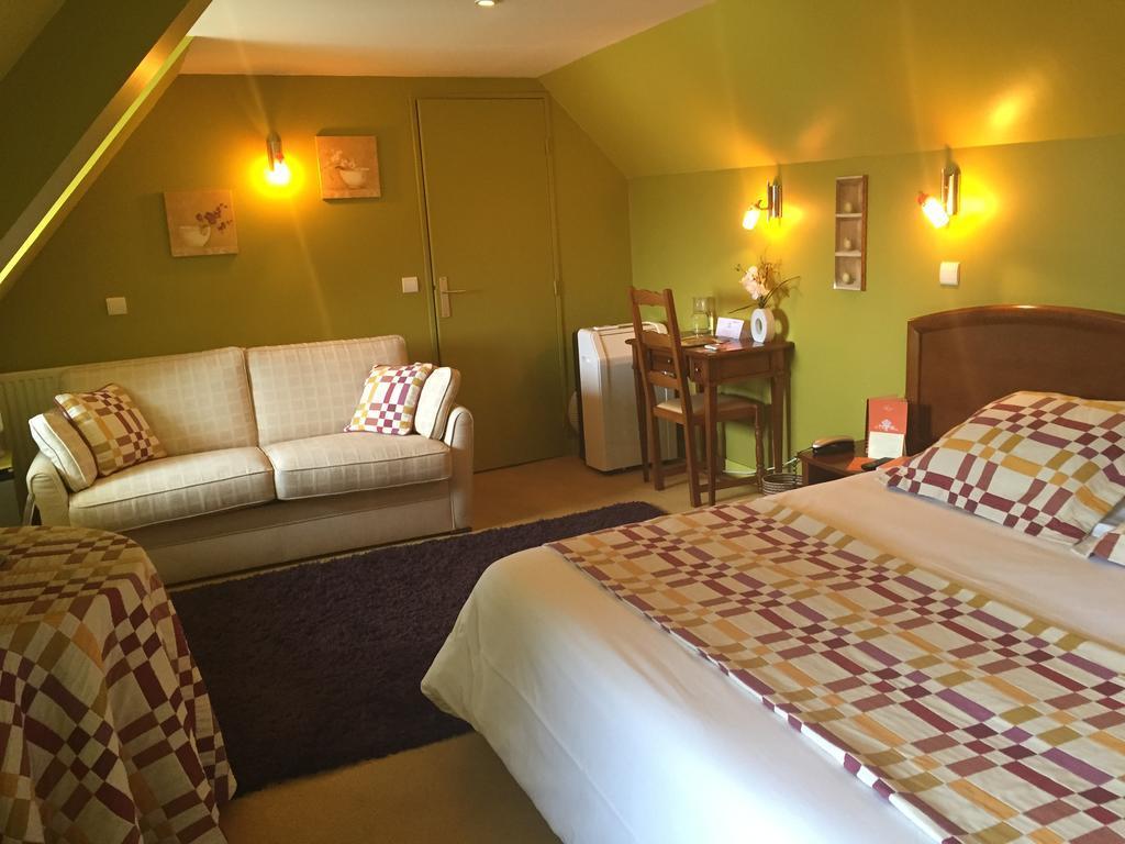 Auberge Du Cheval Blanc - Teritoria Selles-Saint-Denis المظهر الخارجي الصورة