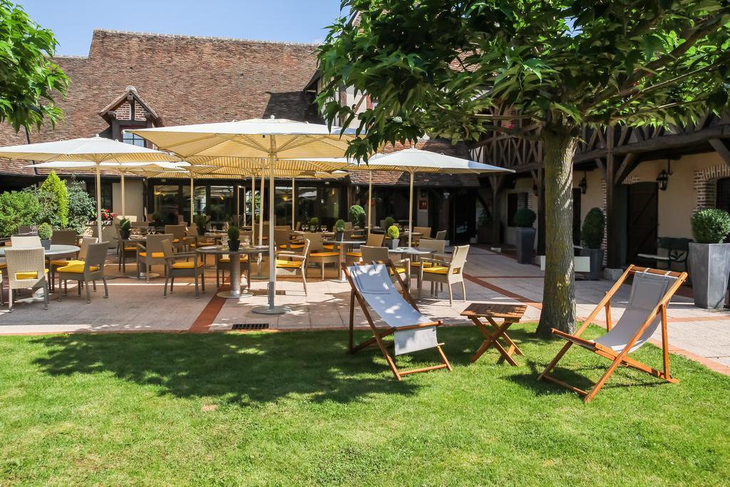 Auberge Du Cheval Blanc - Teritoria Selles-Saint-Denis المظهر الخارجي الصورة